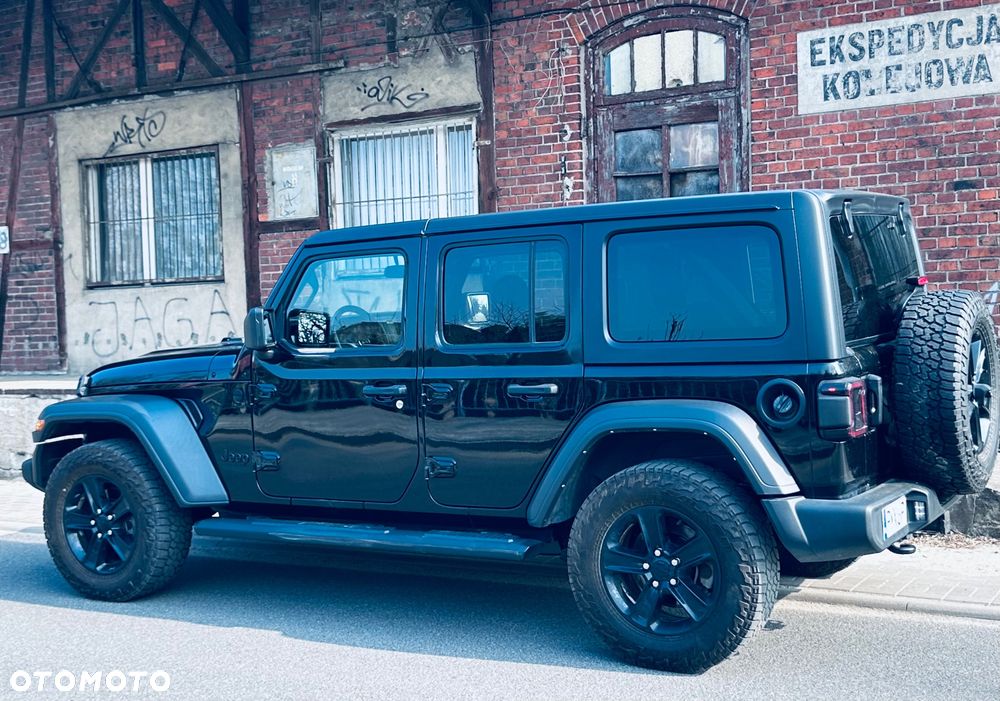 Jeep Wrangler - 9