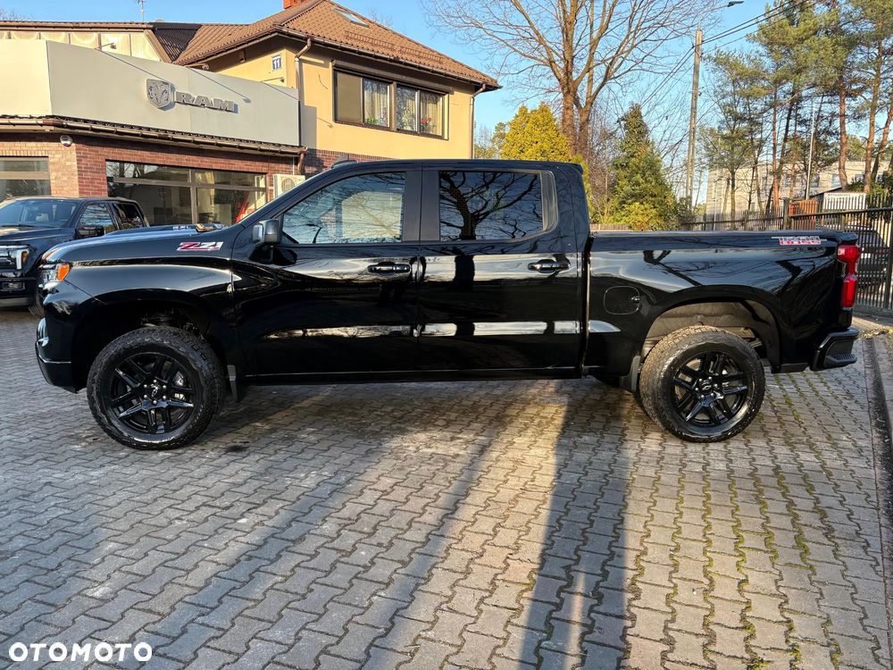 Chevrolet Silverado - 7