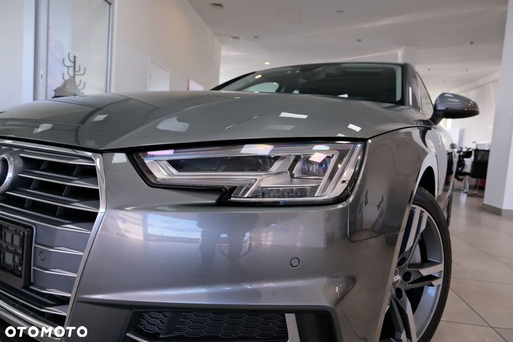 Audi A4 Limousine 2.0 TFSI Quattro Design S tronic - 20