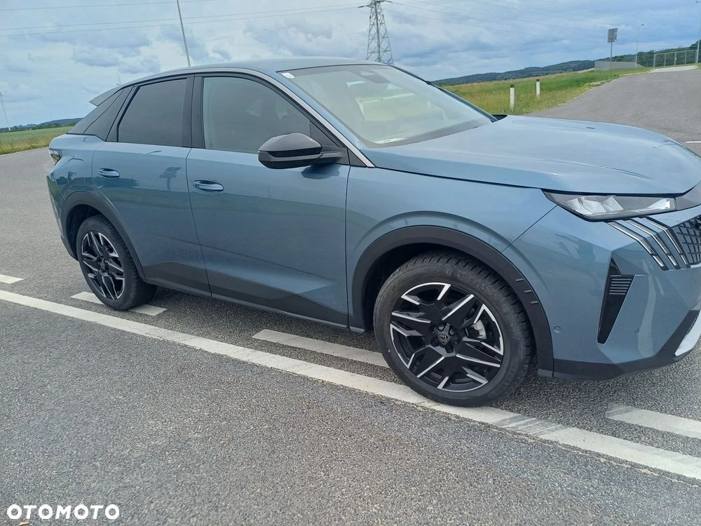 Peugeot 3008 1.2 PureTech mHEV Allure Pack S&S e-DCS6 - 5