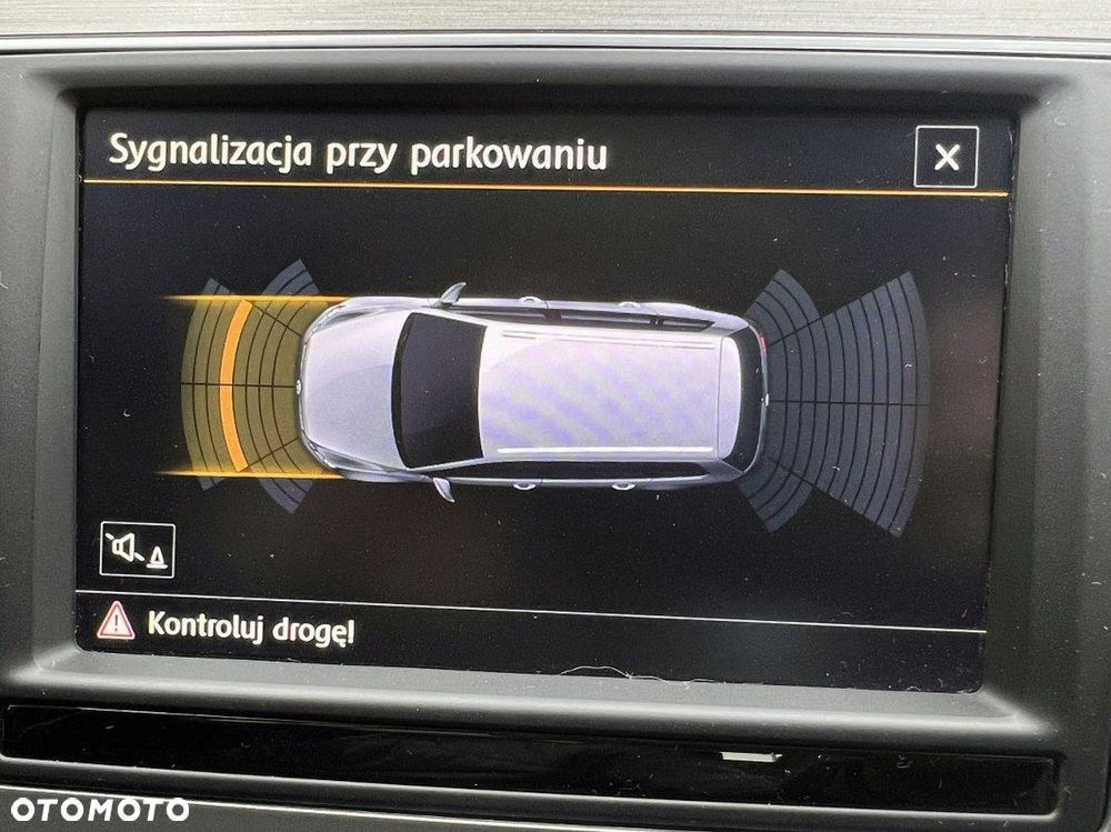 Volkswagen Golf - 18
