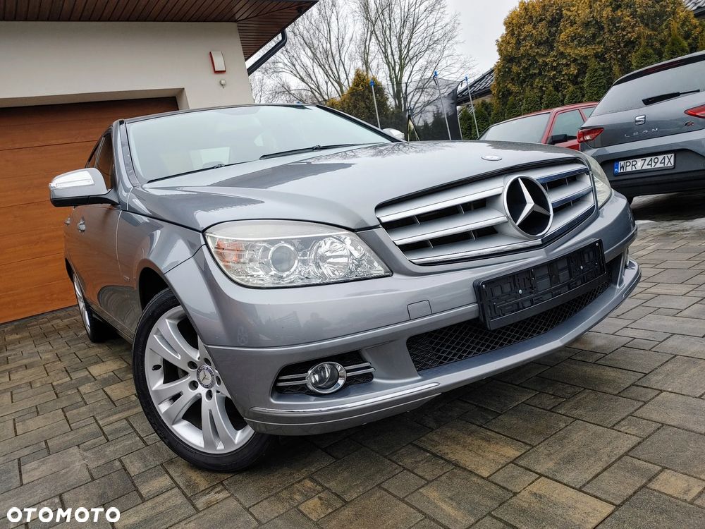 Mercedes-Benz Klasa C 180 Kompressor Avantgarde - 32