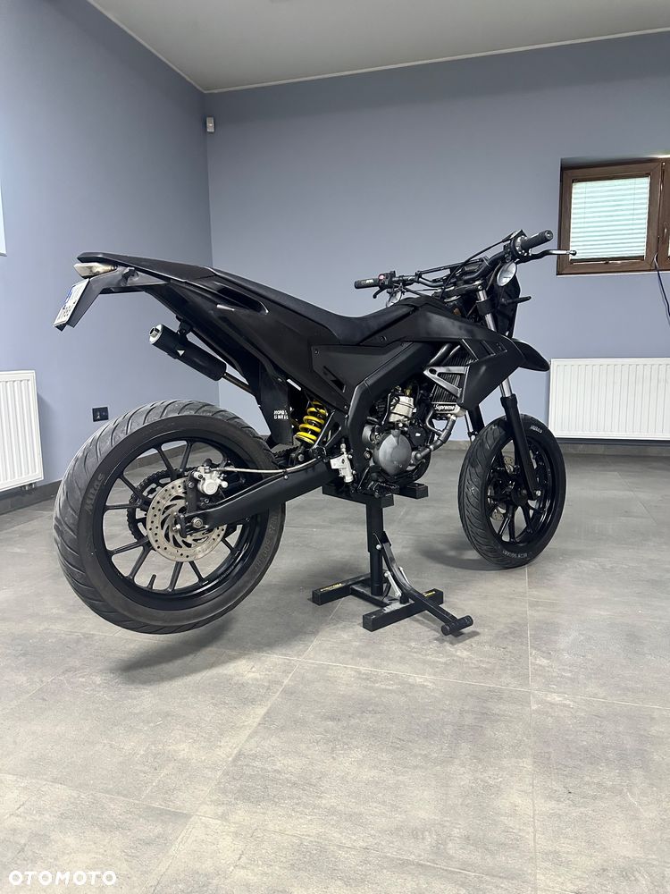 Aprilia SX - 13