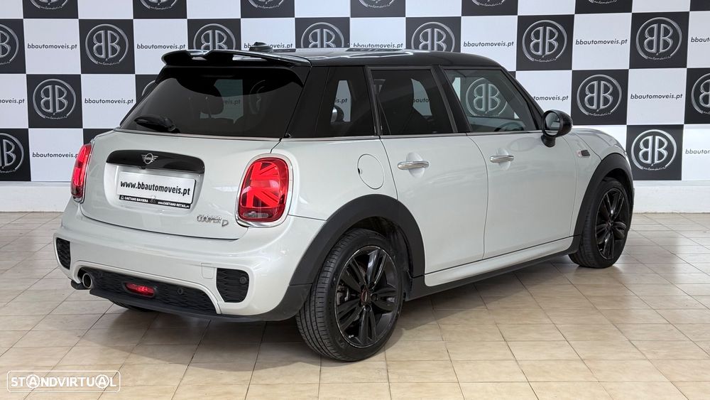 MINI 5 Portas Cooper D - 4