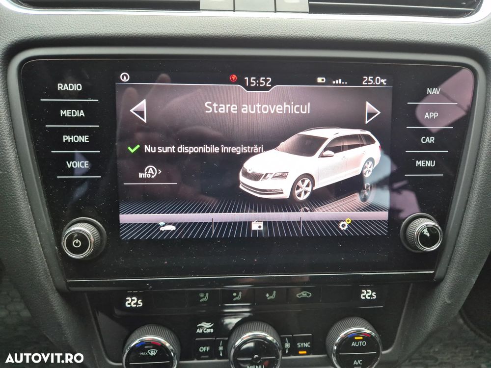 Skoda Octavia 1.6 TDI DSG Ambition - 25