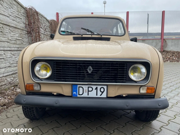 Renault 4 1.0 TL