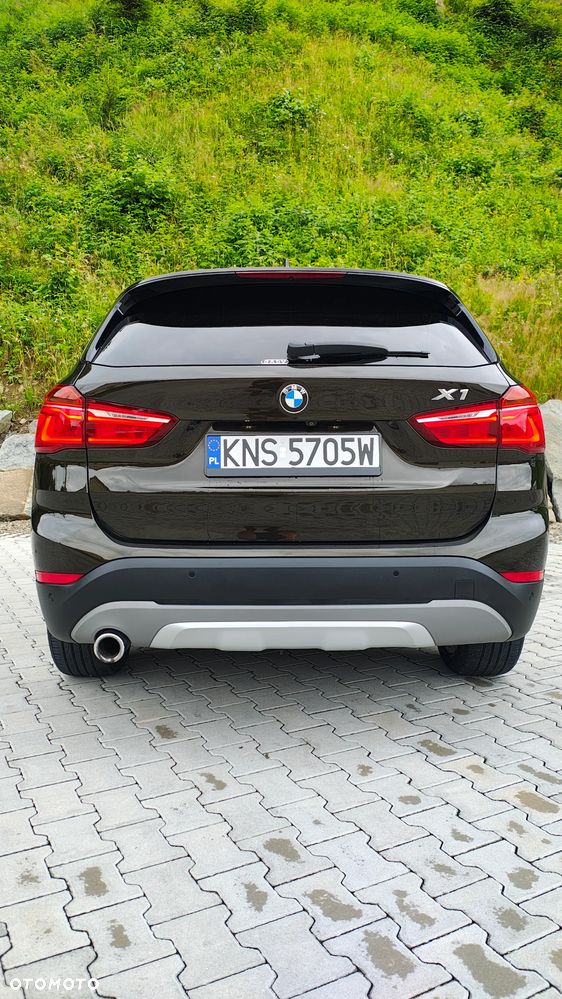 BMW X1 xDrive18d xLine - 33
