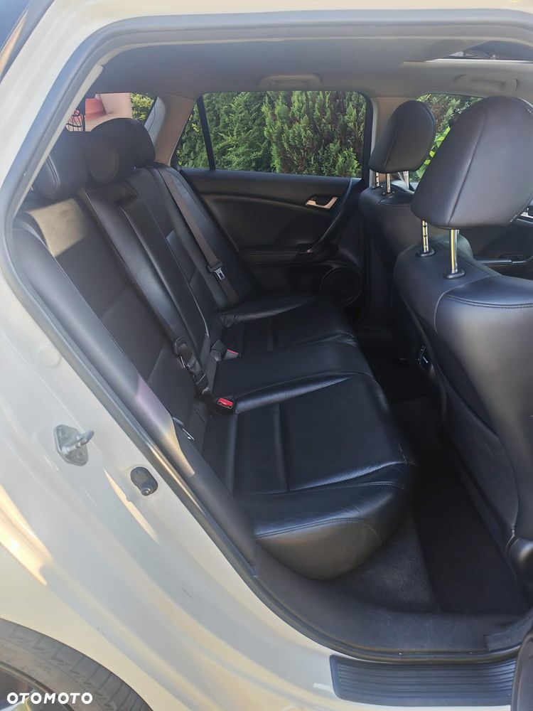 Honda Accord 2.4 Executive - 12