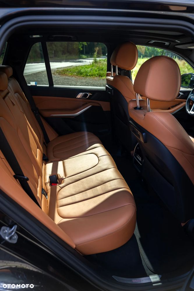 BMW X5 xDrive40i sport - 13
