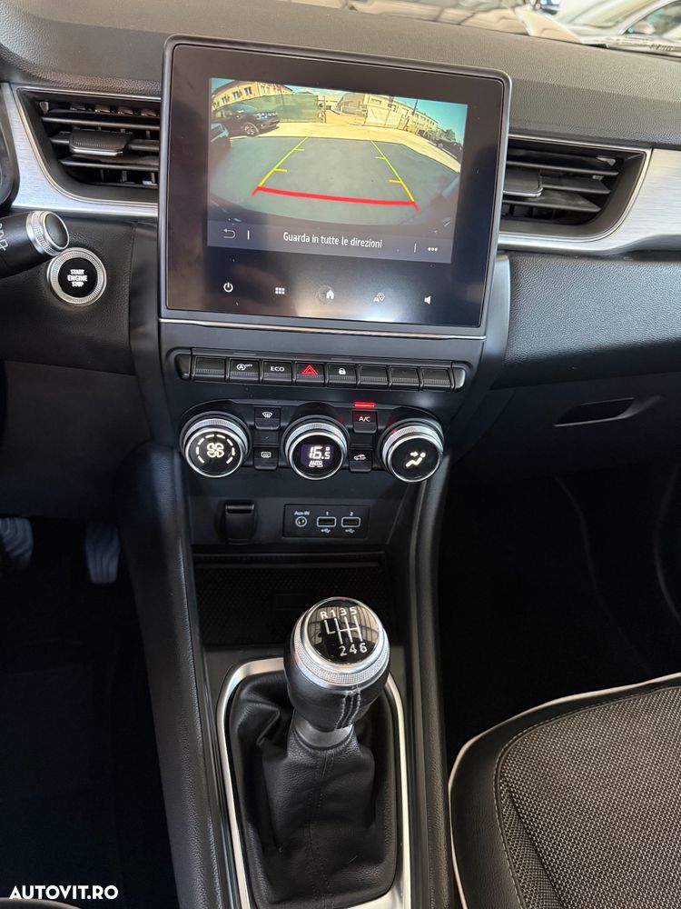 Renault Captur - 16