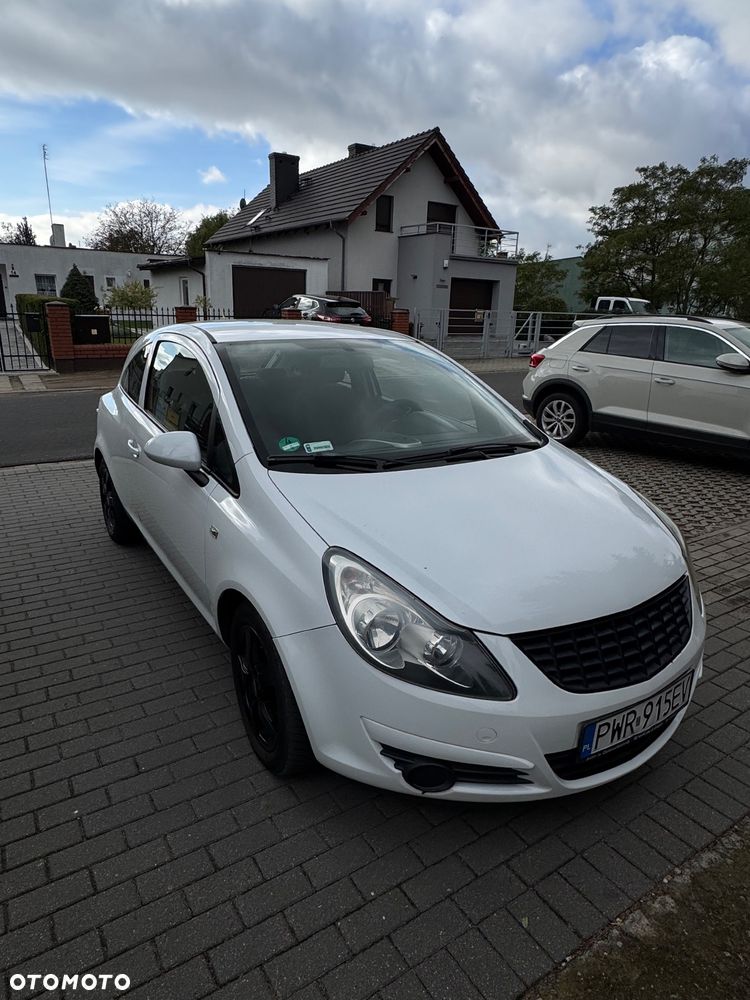 Opel Corsa - 11