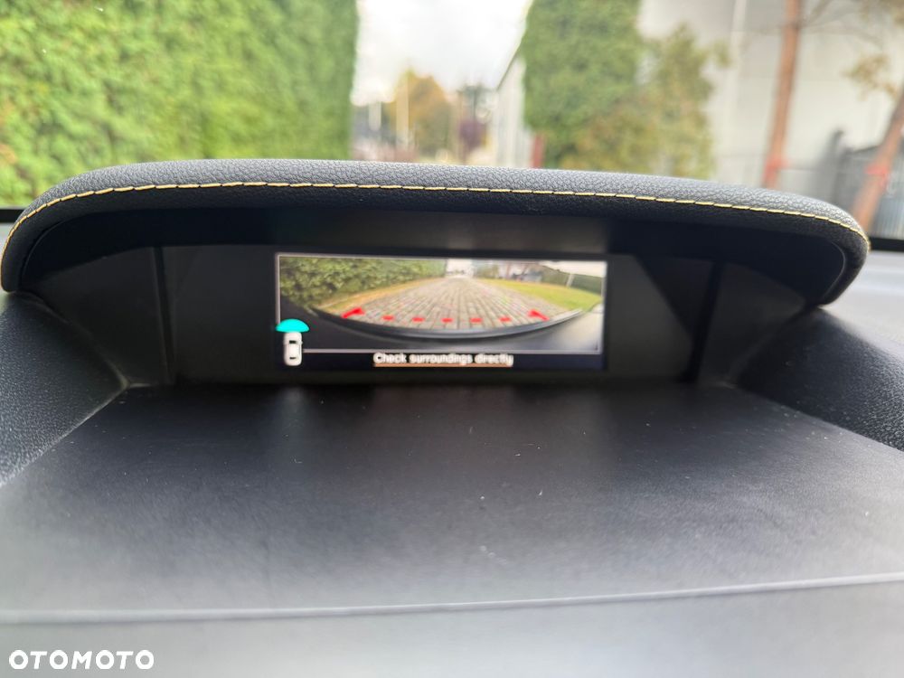 Subaru Crosstrek - 24