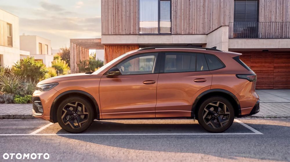 Volkswagen Tiguan - 5