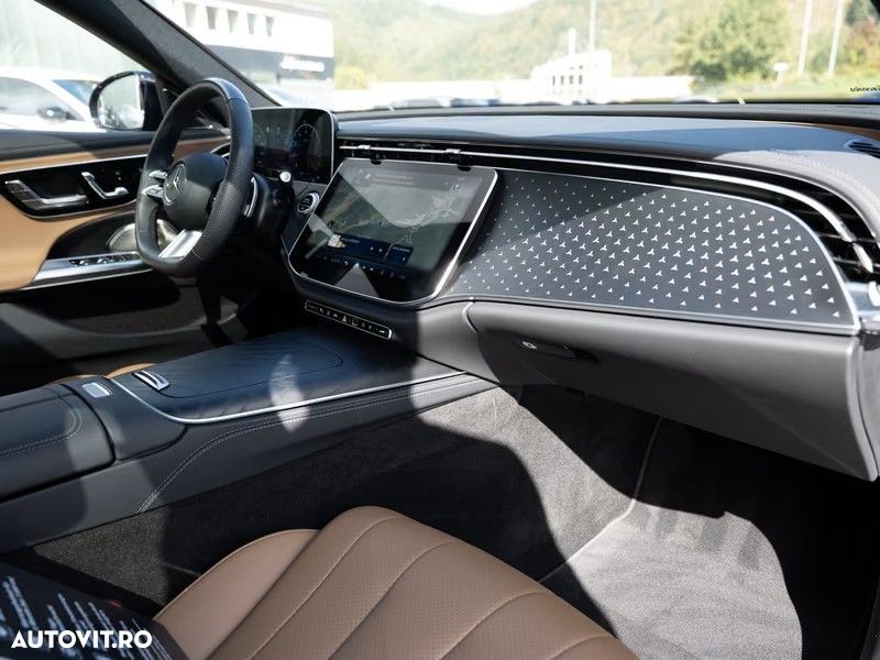 Mercedes-Benz E - 4