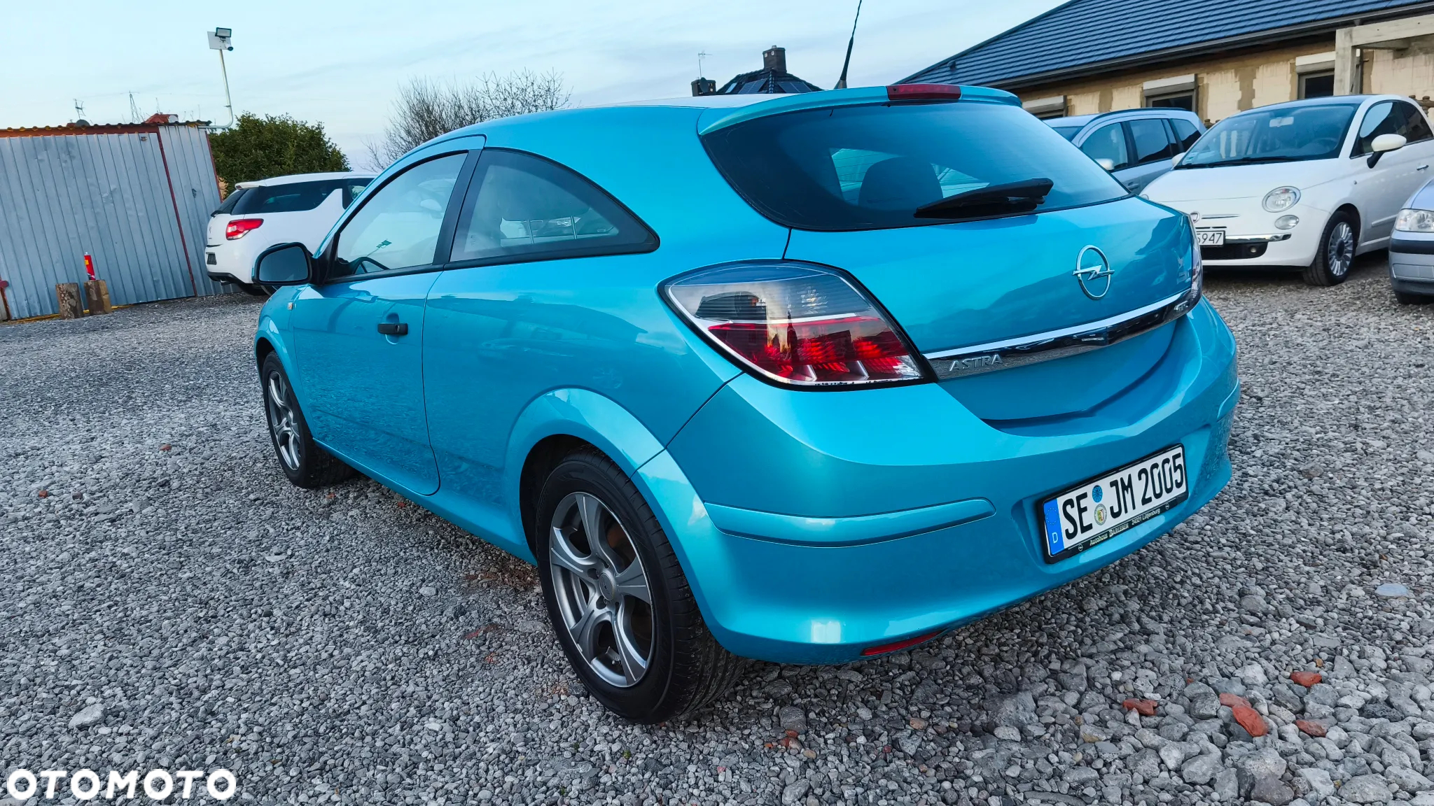 Opel Astra GTC 1.6 - 11