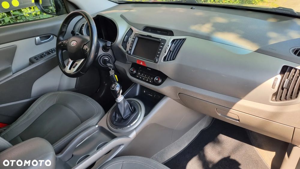 Kia Sportage 1.7 CRDI L 2WD - 11