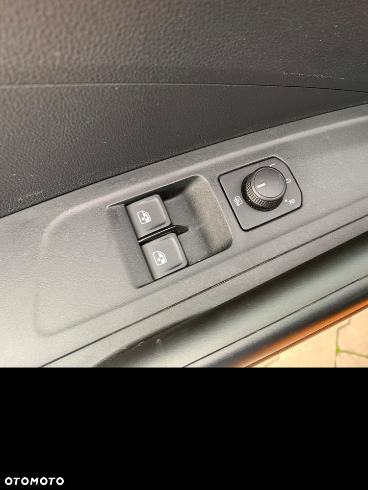 Skoda Fabia 1.0 TSI Ambition - 36