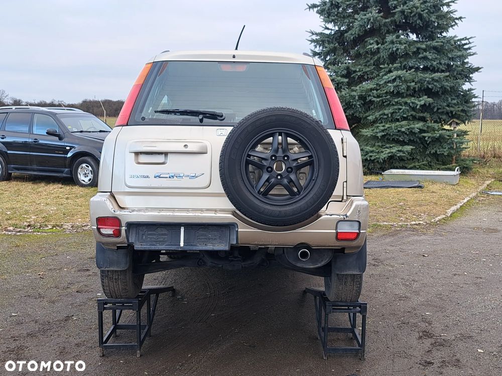 Honda CR-V 2.0 L 4WD - 23