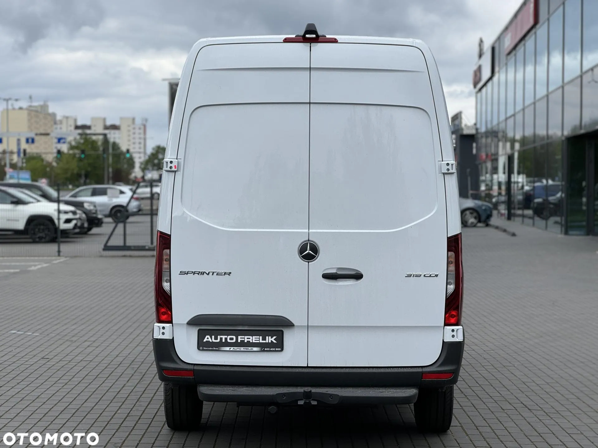 Mercedes-Benz Sprinter - 7