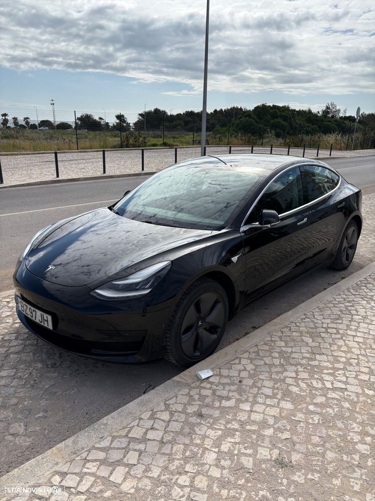 Tesla Model 3 Standard Range Plus RWD - 2