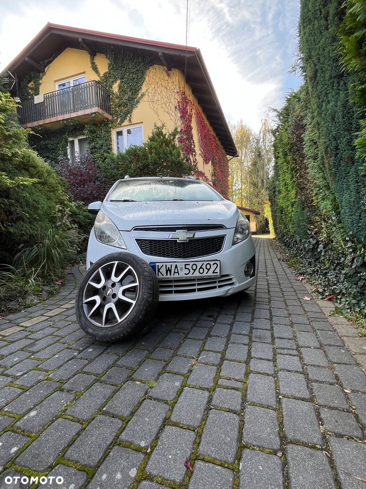 Chevrolet Spark 2010 photo 3