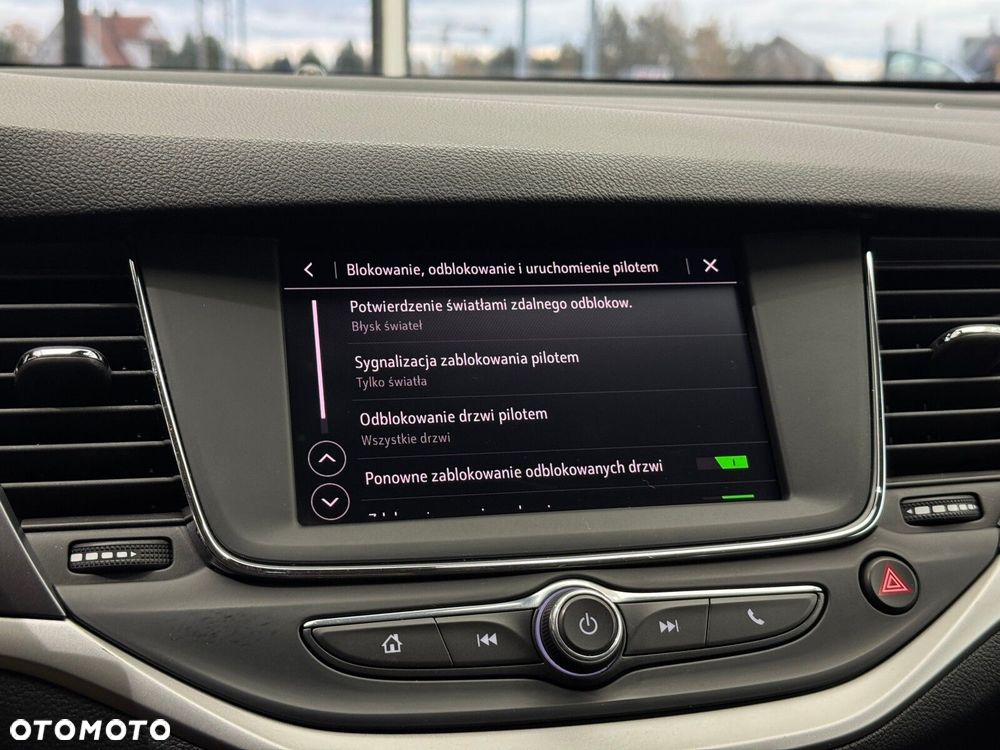 Opel Astra - 33