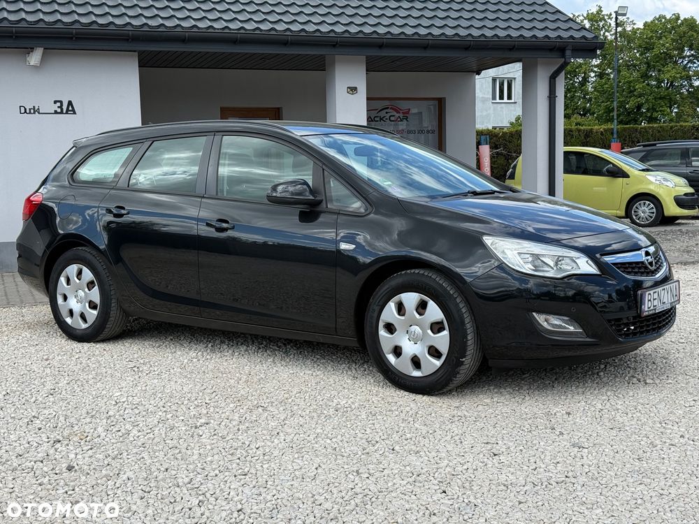 Opel Astra 1.4 T Cosmo - 9