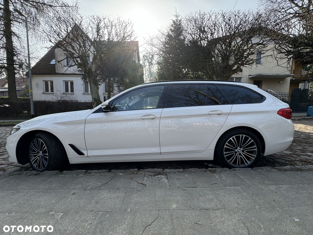 BMW Seria 5 520d xDrive Luxury Line - 6
