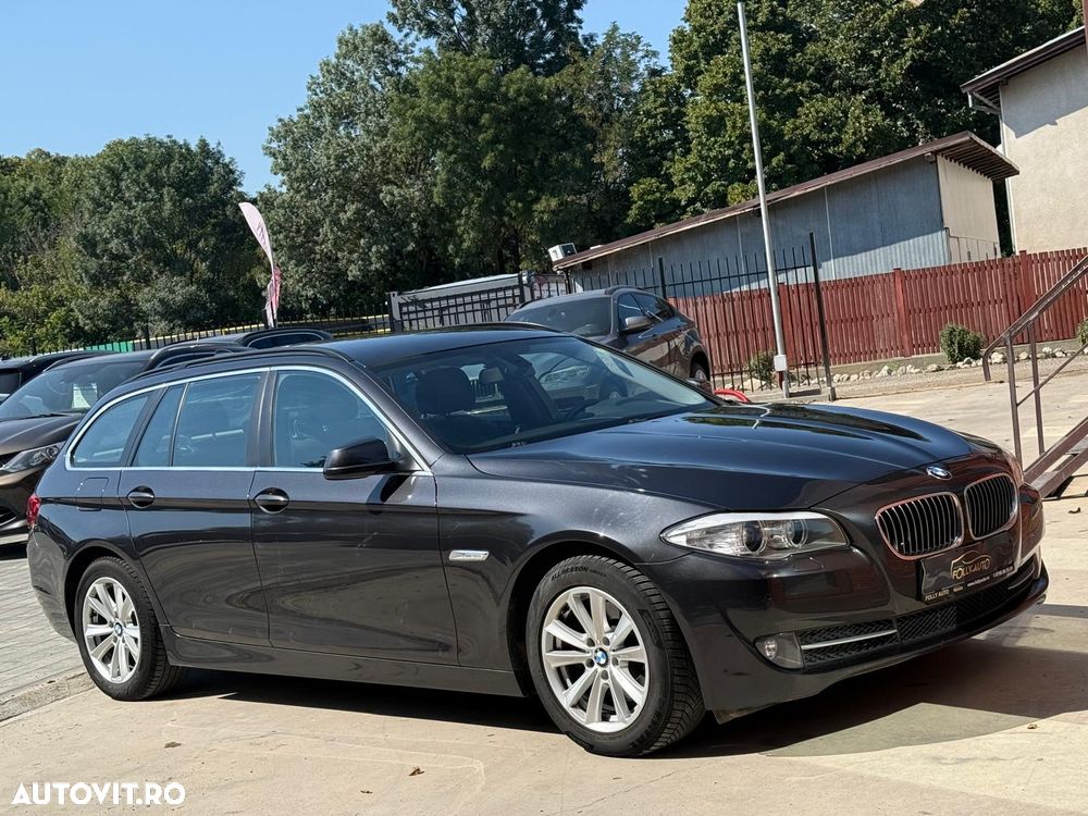 BMW Seria 5 520d - 30