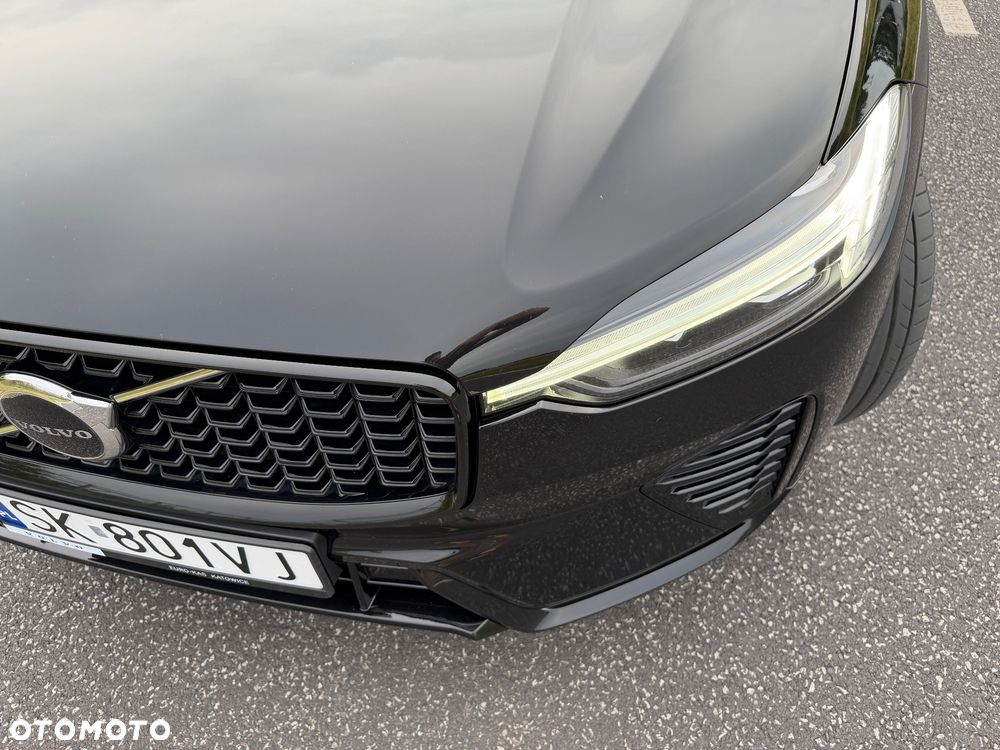 Volvo XC 60 B4 B R-Design - 12