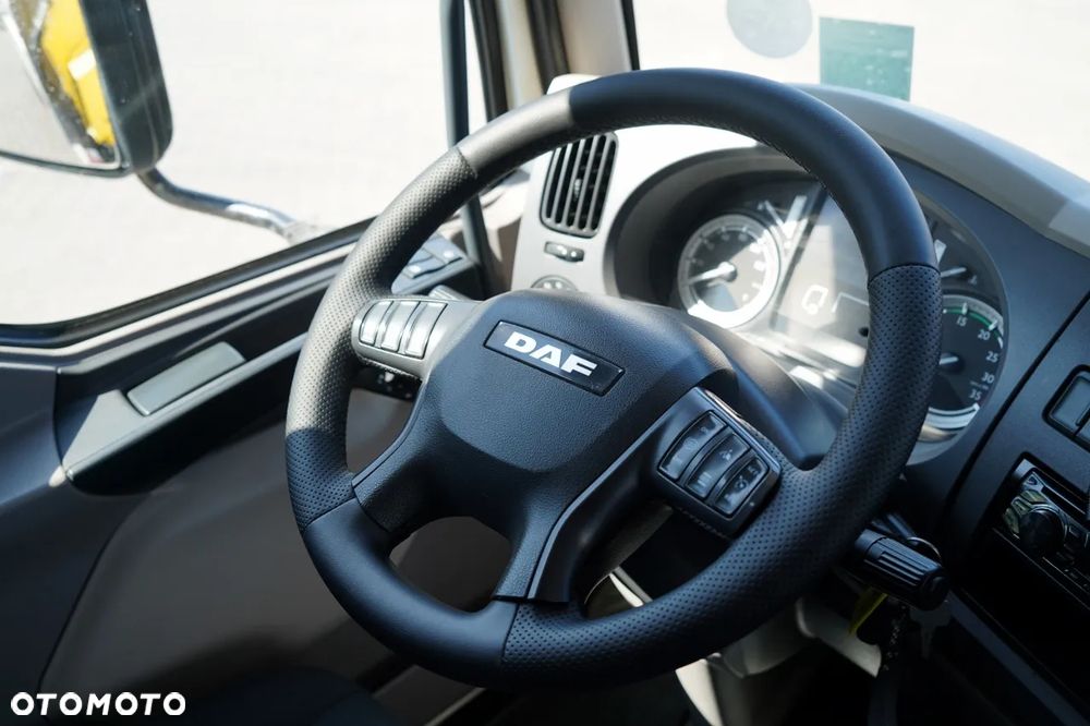 DAF LF 250 / 4X2 / SKRZYNIOWY - 7.30 + HDS HYVA HB 150XE3 / STEROWANIE RADIOWE / ROTATOR / MAX UDŹWIG: 5200 KG / EURO 6 - 29