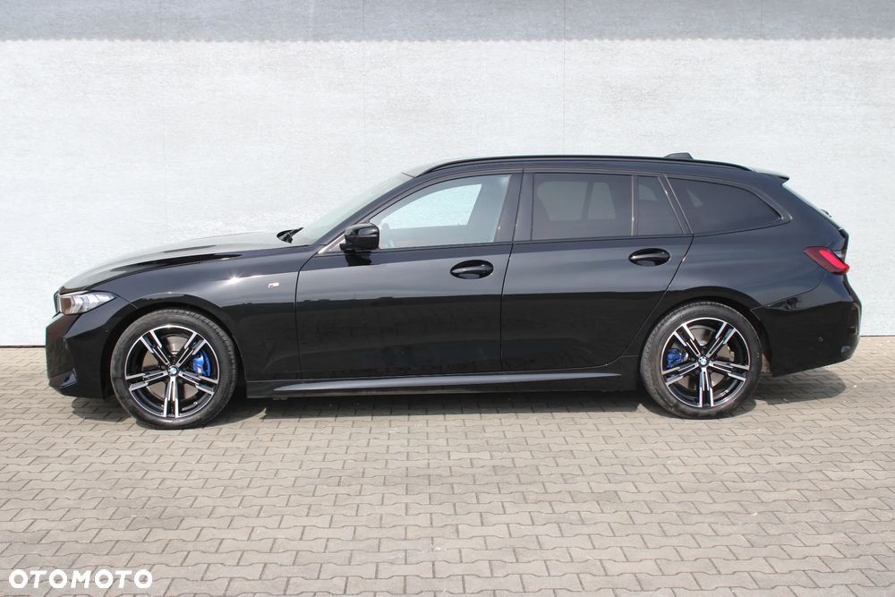 BMW Seria 3 318i M Sport - 9