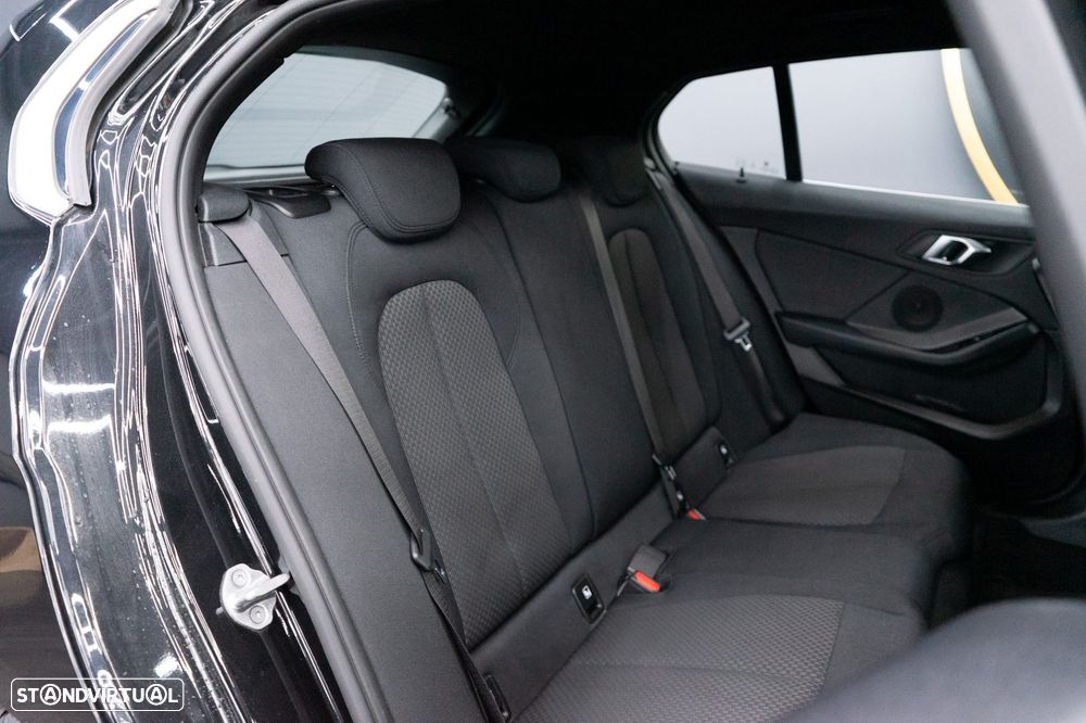 BMW 116 d Aut. Sport Line - 46