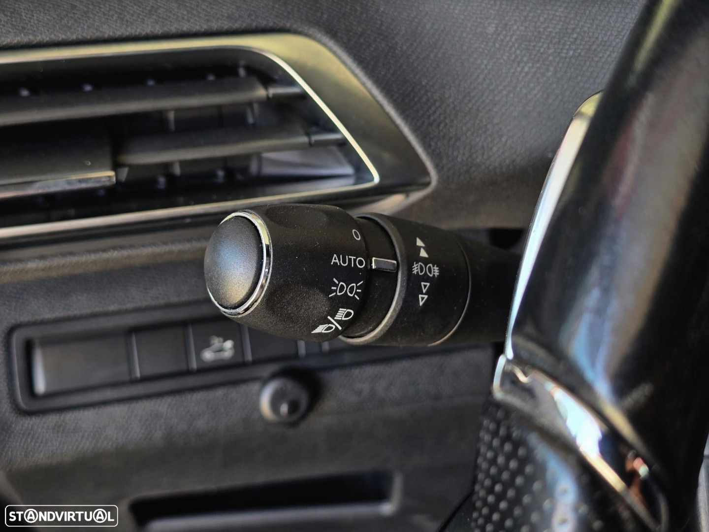 Peugeot 3008 2.0 BlueHDi GT EAT8 - 10