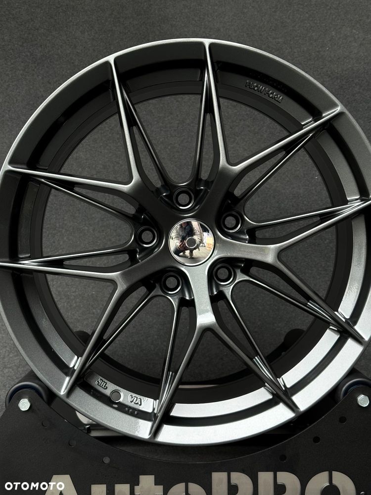 NOWE felgi 18 BMW  GRAFITOWE 5x120 8.5j ET35 F10 Z3 Z4 E46 X1 X3 E83 F25 X5 E90 F30 F32 F34 GT F01 F12 F20 E87 F22 E60 xDrive Opel Insignia JR44 JR21 Styling M Pakiet Forzza Vossen HF7 Japan Racing JR28 alufelgi - 3