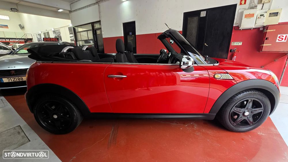 MINI Cabrio Cooper - 4