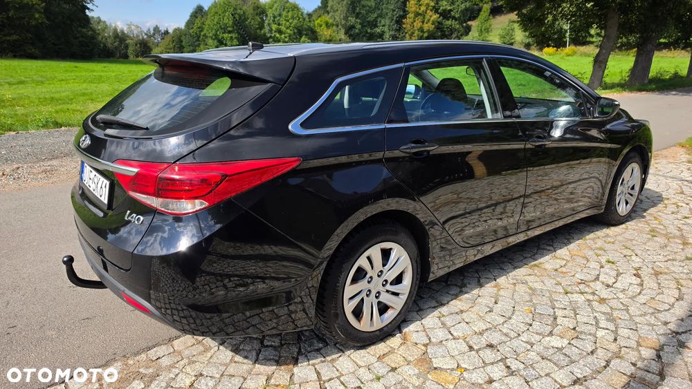 Hyundai i40 Kombi blue 1.6 Space - 6