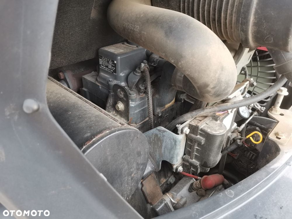 Bobcat E35 Z - 4