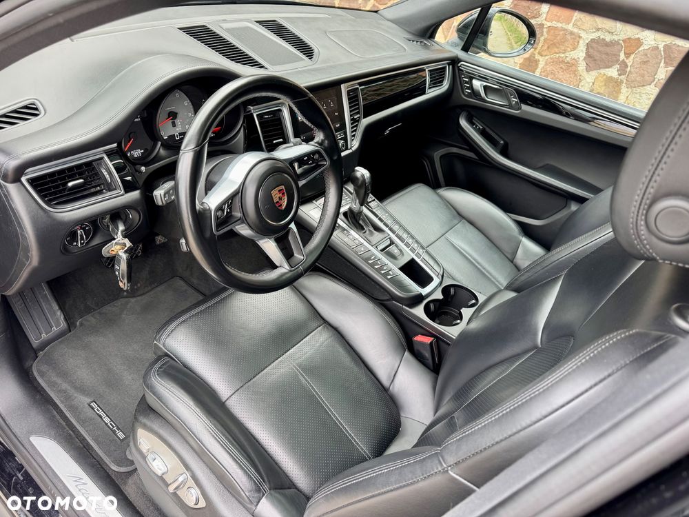 Porsche Macan S - 15