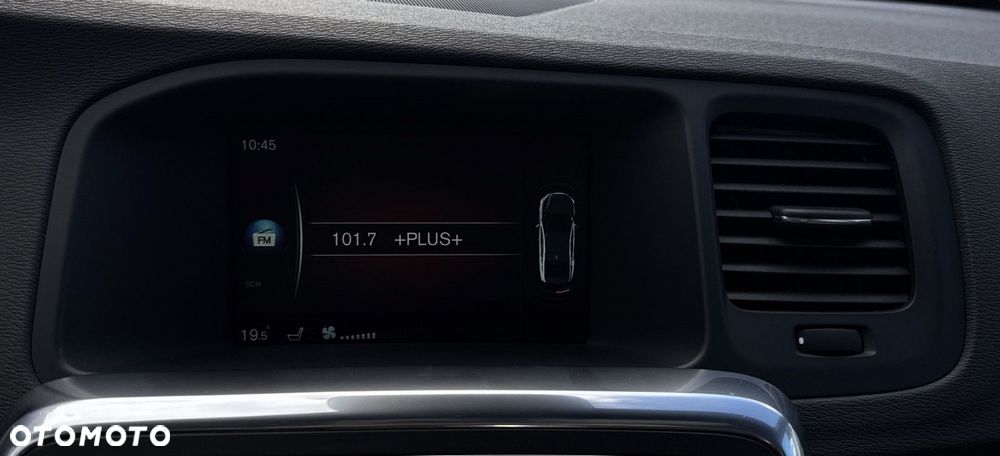 Volvo S60 Cross Country - 20