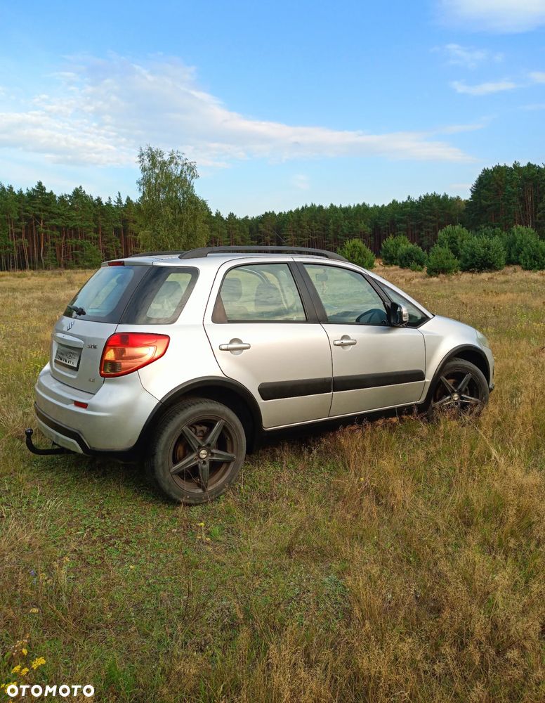 Suzuki SX4 2.0 DDiS Comfort 4WD - 4