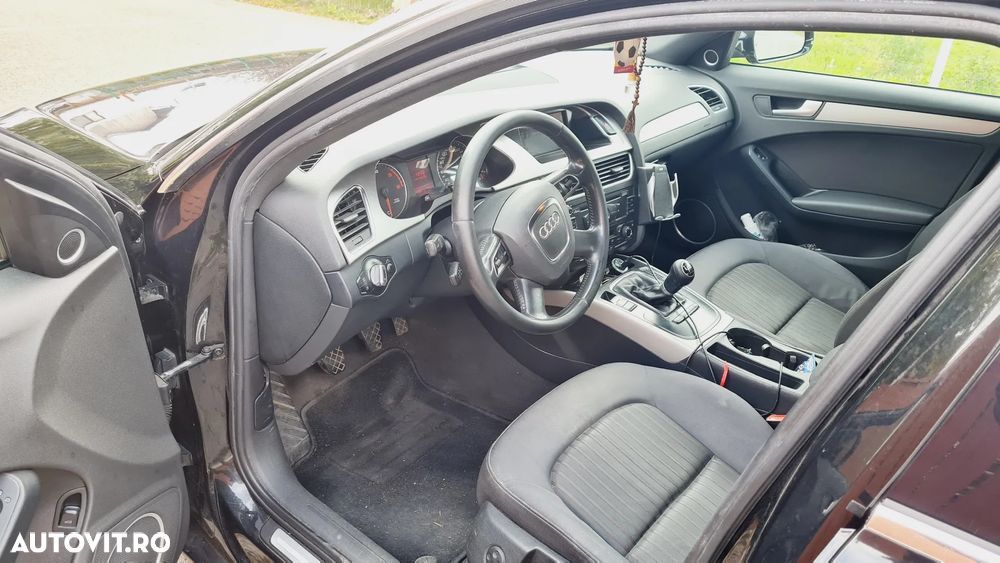 Audi A4 2.0 TDI B8 - 5