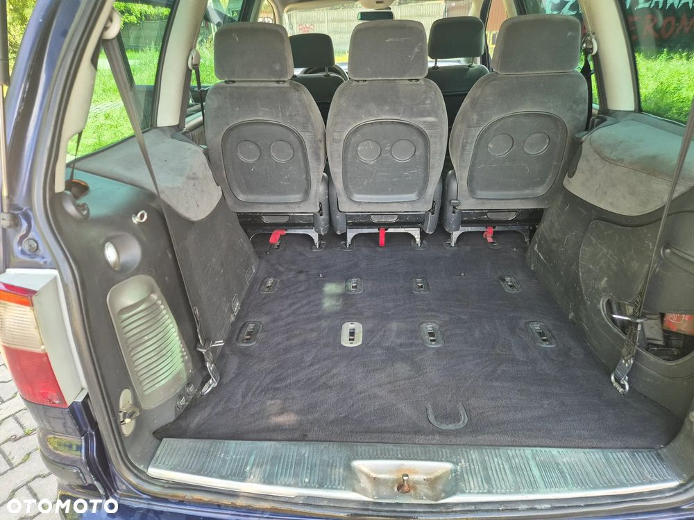 Ford Galaxy 1.9 TDI Ghia - 8