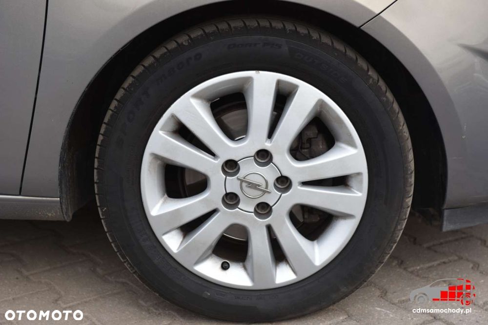 Opel Meriva - 12