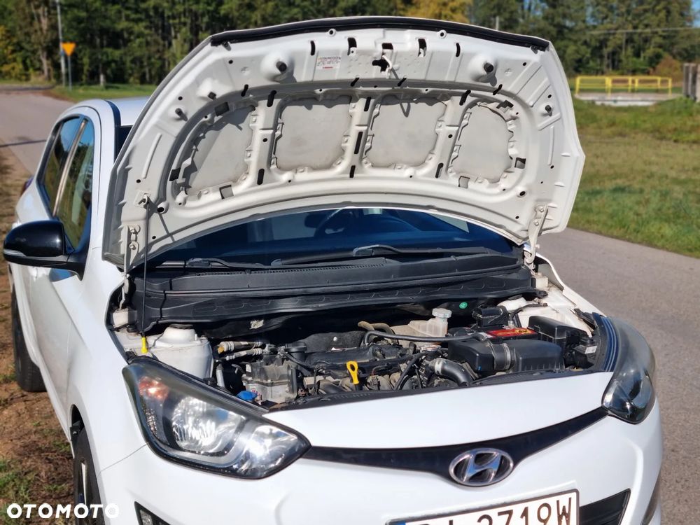 Hyundai i20 - 23