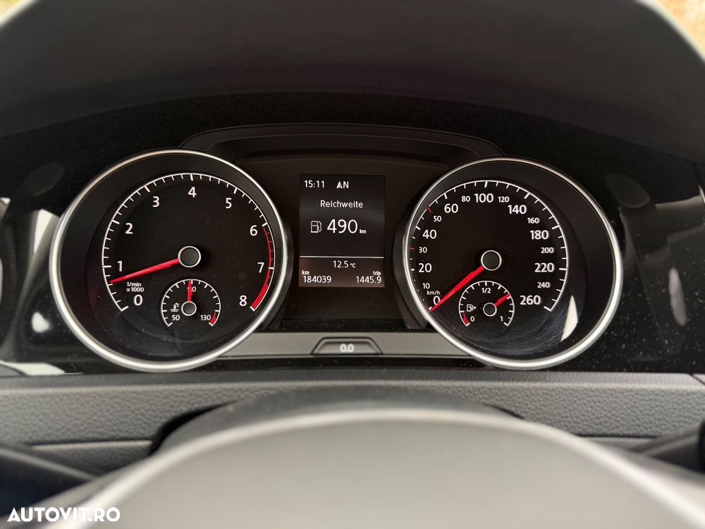 Volkswagen Golf 1.4 TSI BlueMotion Technology Comfortline - 24