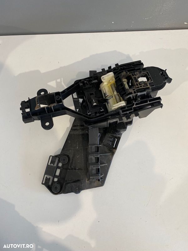 Suport broasca incuietoare usa dreapta fata Volvo XC60 2018+ 31378253 31378254  31416245 - 1