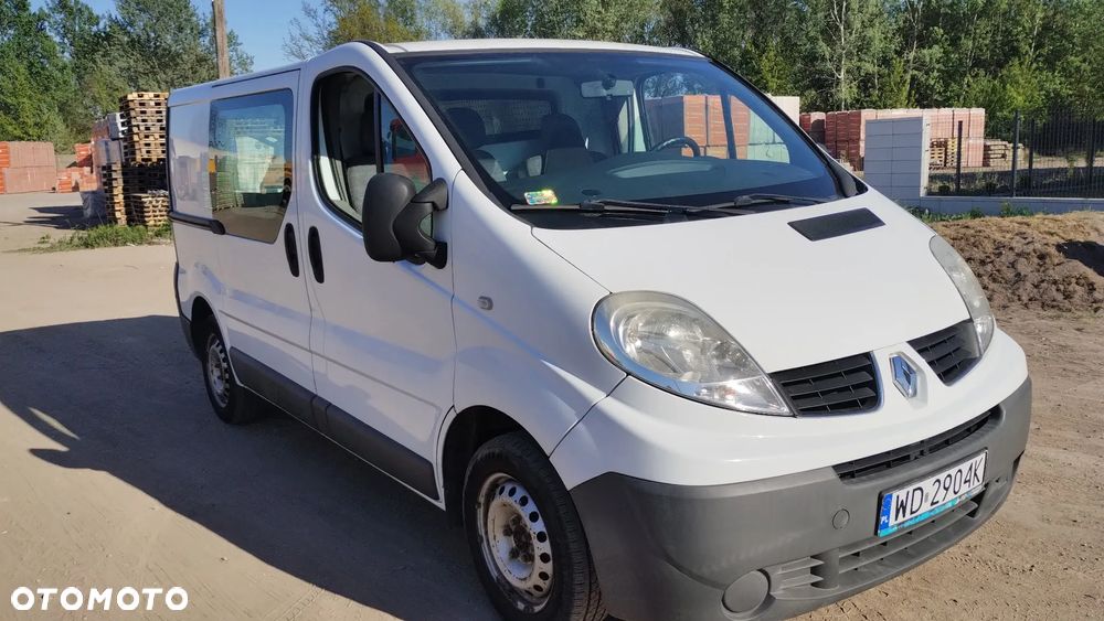 Renault Trafic - 2