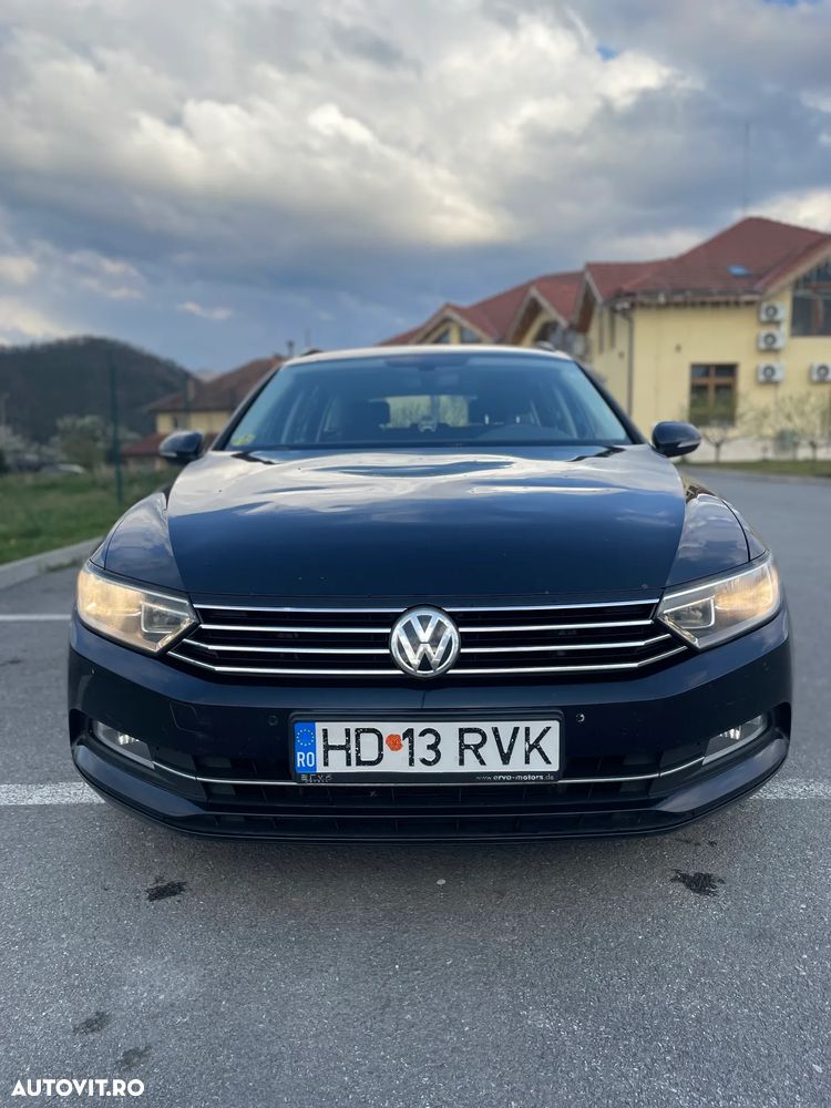 Volkswagen Passat 2.0 TDI Comfortline - 3