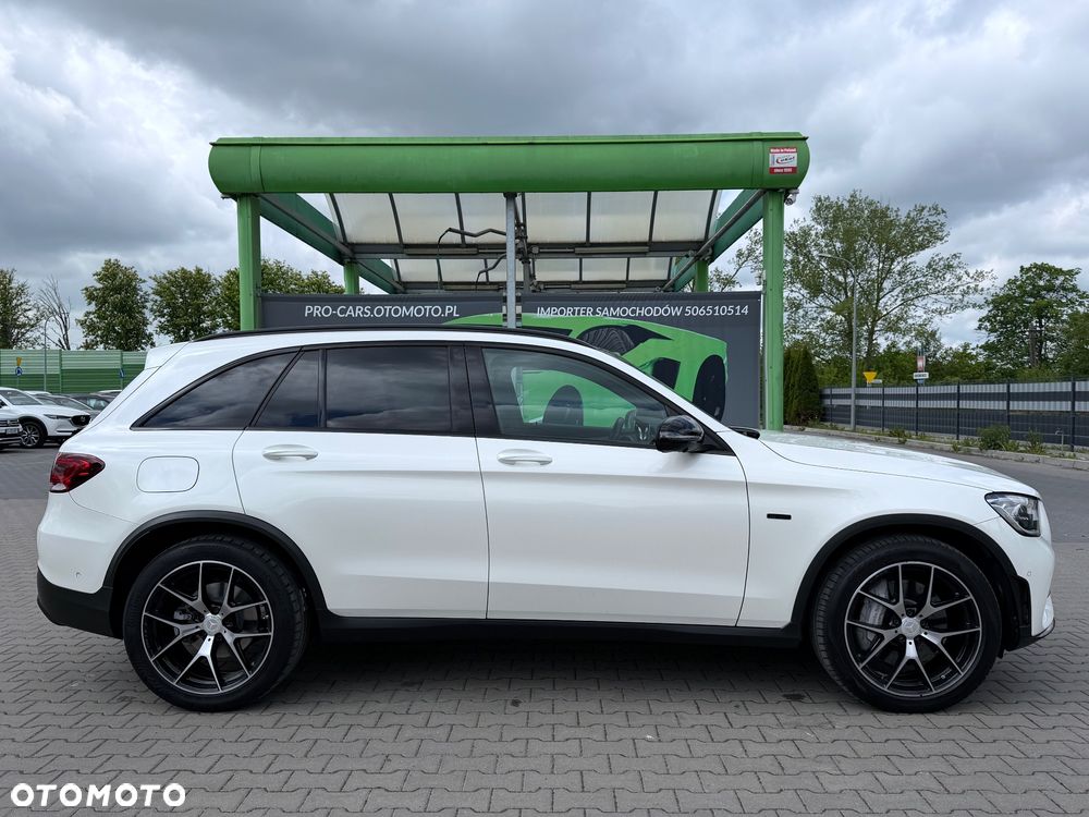 Mercedes-Benz GLC 300 de 4Matic 9G-TRONIC AMG Line - 11